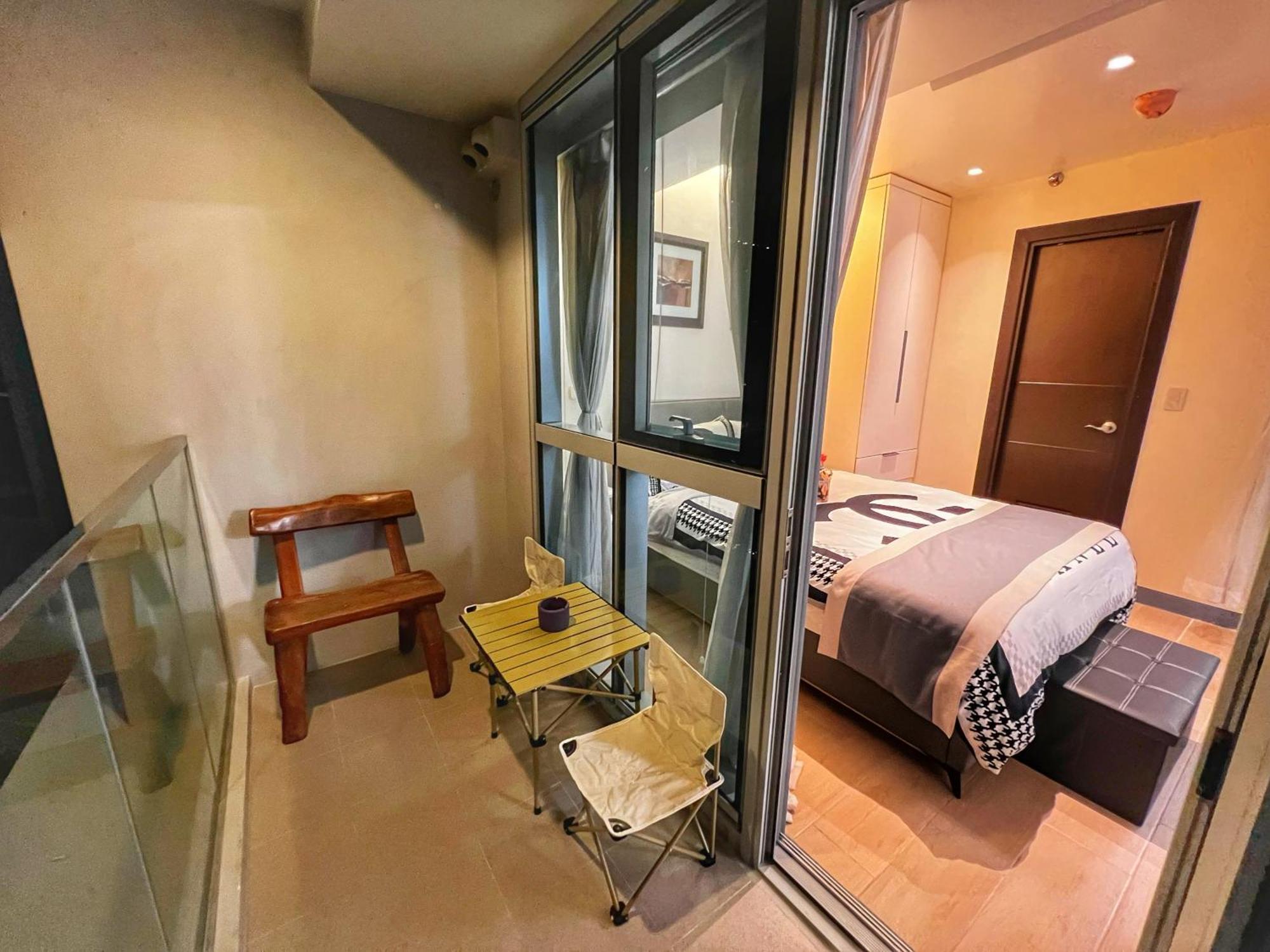 따구익 Eg Private House -Bgc Uptown 아파트 호텔 외부 사진