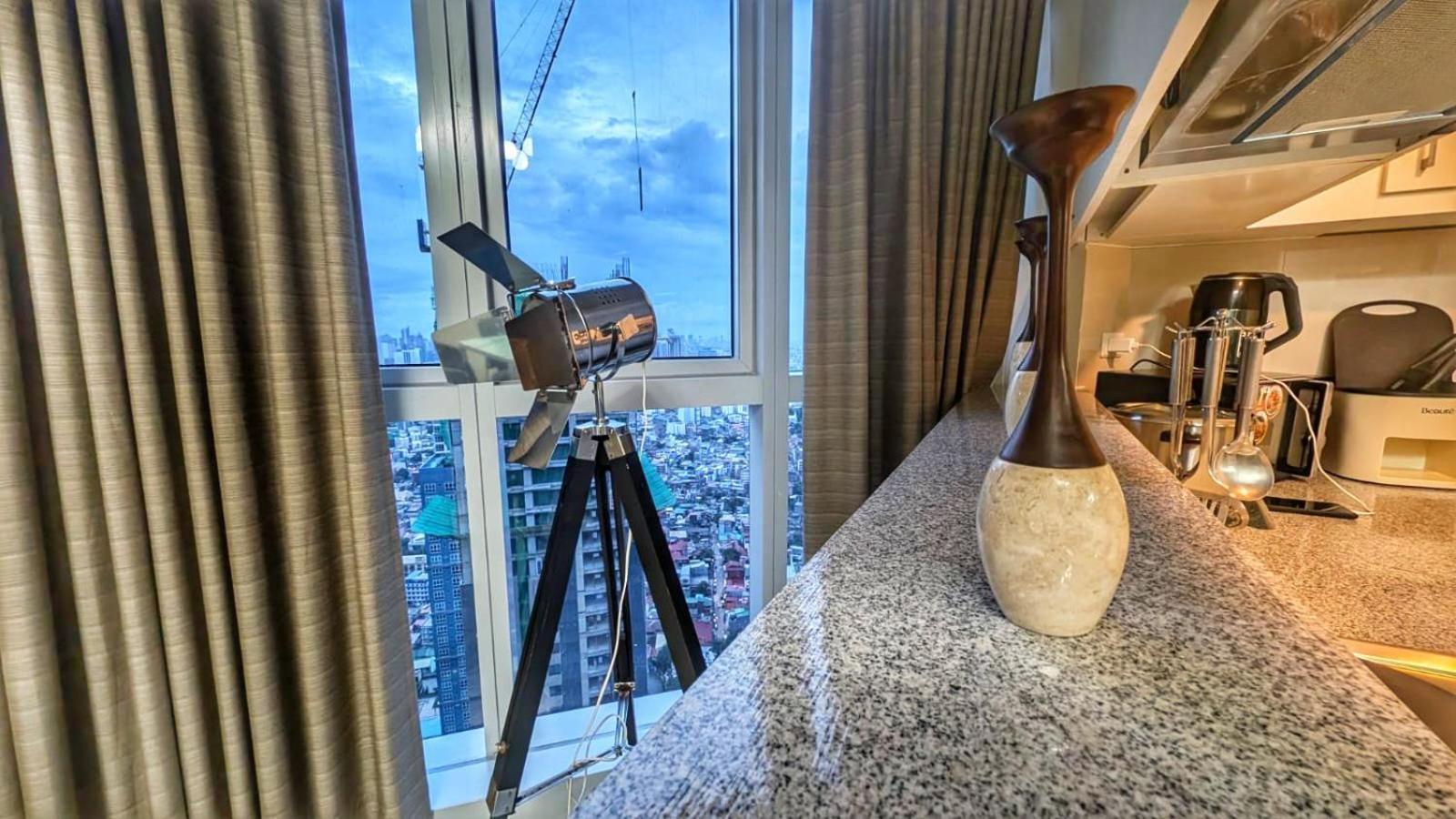 따구익 Eg Private House -Bgc Uptown 아파트 호텔 외부 사진