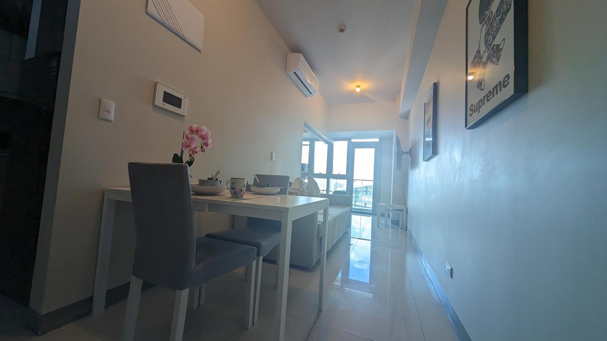 따구익 Eg Private House -Bgc Uptown 아파트 호텔 외부 사진