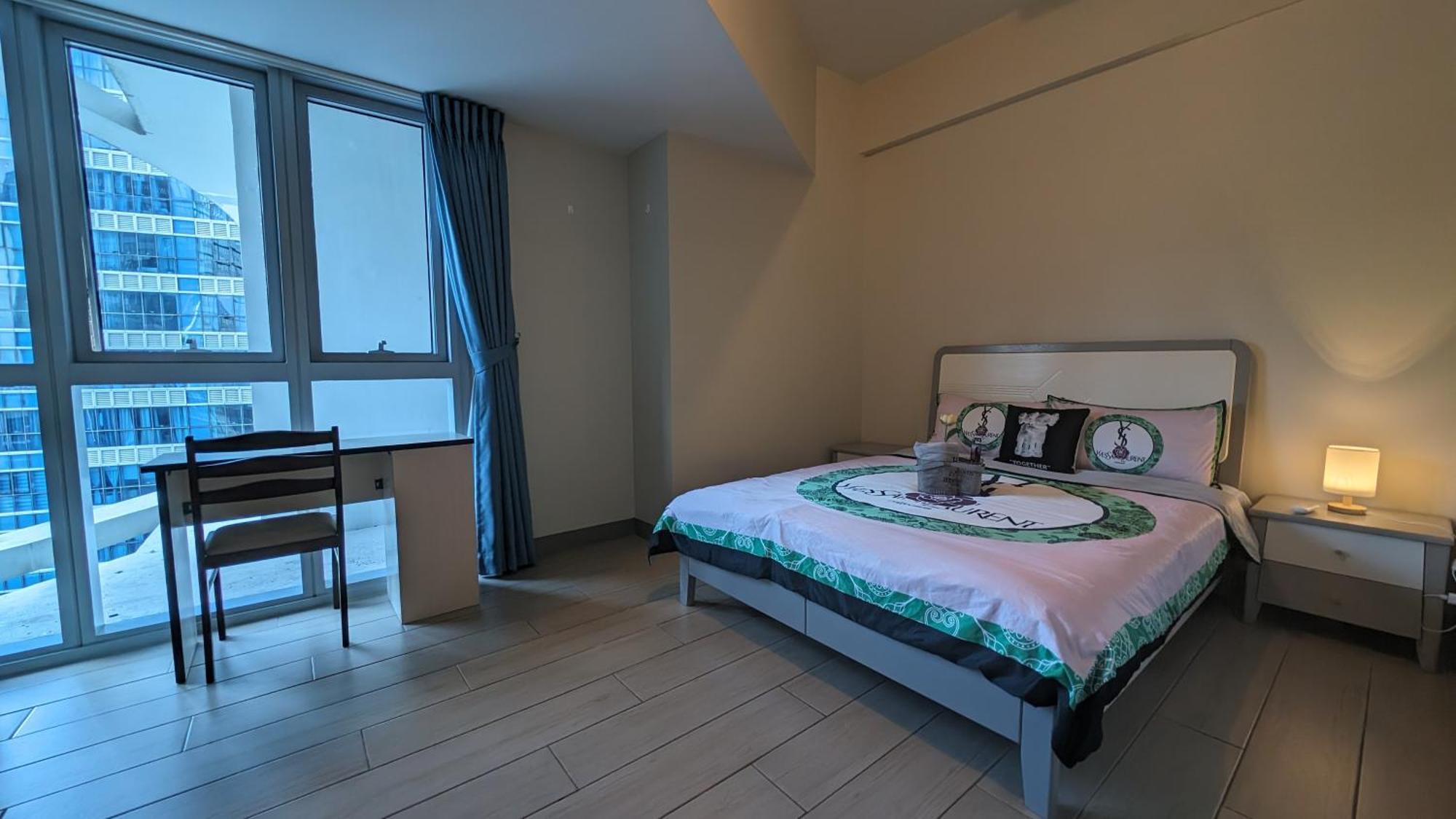 따구익 Eg Private House -Bgc Uptown 아파트 호텔 외부 사진